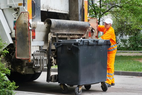 Reliable team handling rubbish removal